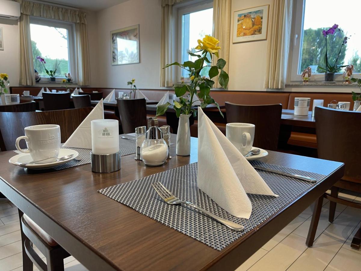 Land-Gut-Hotel Am Ring Meuspath 外观 照片